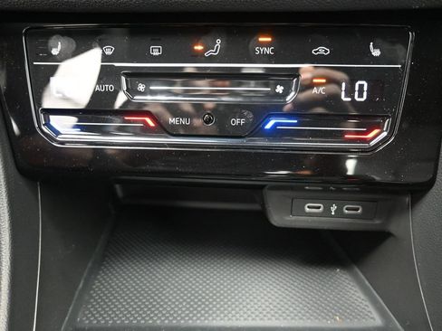 New 2025 Volkswagen Jetta Sport image 13