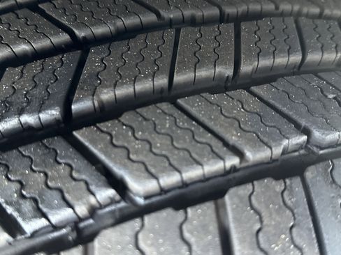 Used 2022 Chevrolet Suburban RST w/ Sport Performance Package image 21