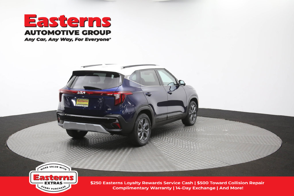 Used 2024 Kia Seltos S AWD/4WD image 45