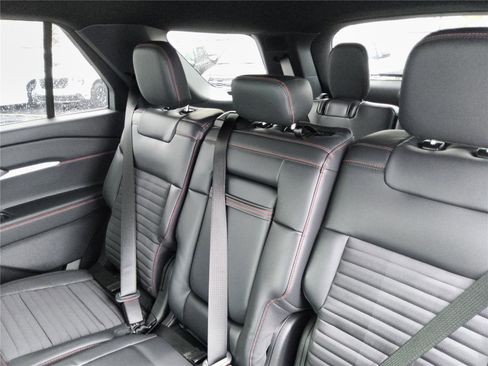 New 2026 Ford Explorer ST-Line w/ Premium Package image 26