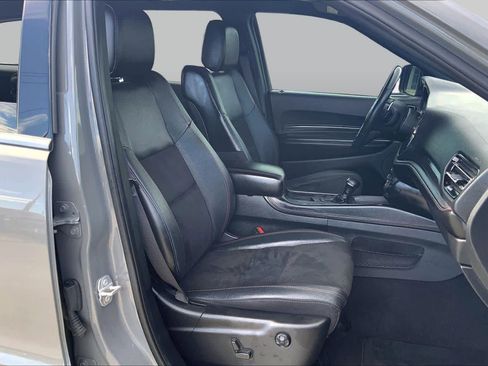 Used 2022 Dodge Durango R/T w/ Blacktop Package AWD/4WD image 9