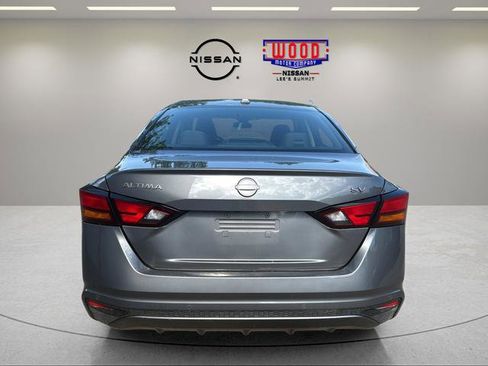 Used 2024 Nissan Altima 2.5 SV FWD image 4