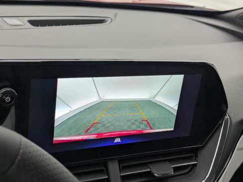 New 2026 Chevrolet Trax RS FWD image 29