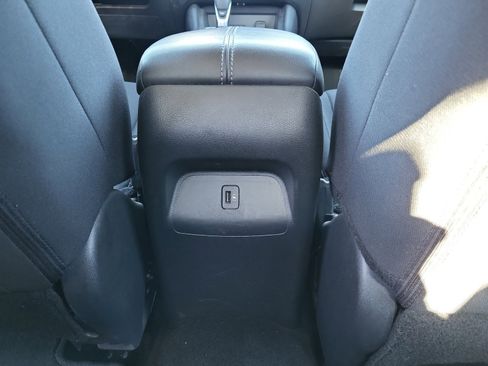 Used 2023 Nissan Sentra SV image 29