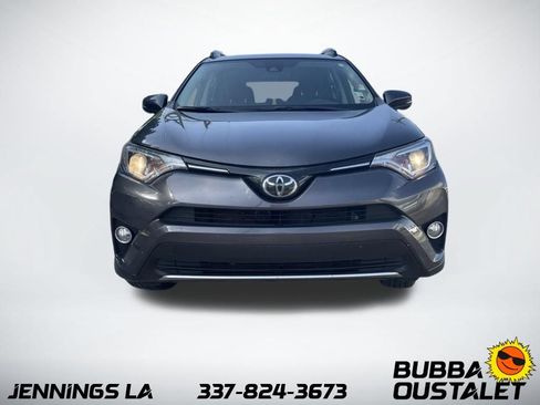 Used 2018 Toyota RAV4 XLE FWD image 8