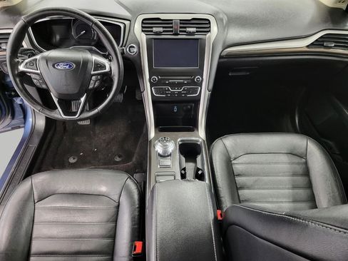 Used 2018 Ford Fusion SE w/ Fusion SE Technology Package image 7