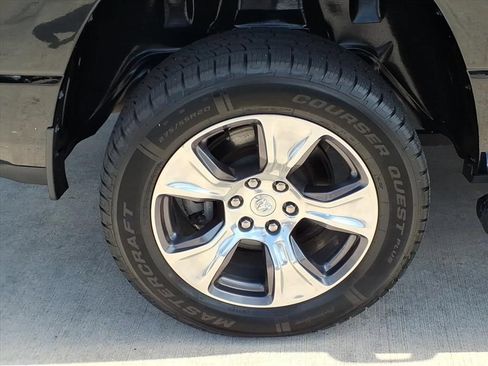 Used 2023 RAM 1500 Laramie AWD/4WD image 13