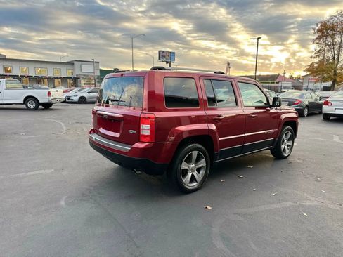 Used 2017 Jeep Patriot High Altitude image 5