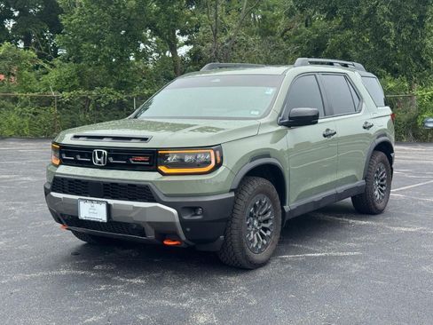 Certified 2026 Honda Passport TrailSport image 9