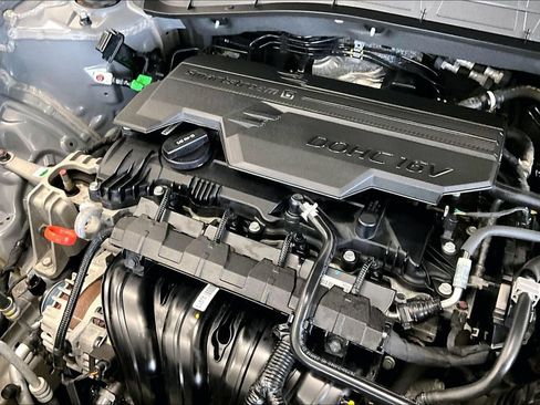 Certified 2024 Hyundai Kona SEL AWD/4WD image 31