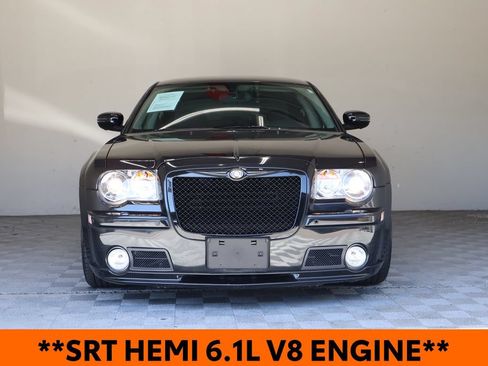 Used 2006 Chrysler 300 SRT8 w/ SRT Option Group II RWD image 4