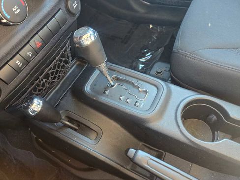 Used 2016 Jeep Wrangler Black Bear image 28