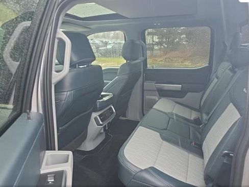 Used 2023 Ford F150 Limited image 4