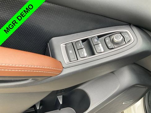 Used 2026 Subaru Ascent Touring w/ Popular Package #1 AWD/4WD image 16