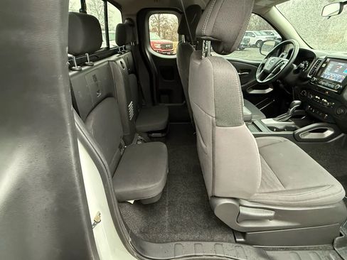 Used 2023 Nissan Frontier SV w/ SV Convenience Package AWD/4WD image 31