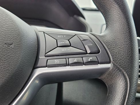 Used 2025 Nissan Altima 2.5 SV FWD image 20
