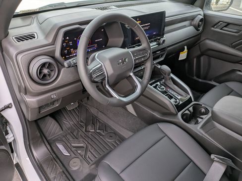 New 2026 Chevrolet Colorado Trail Boss AWD/4WD image 9