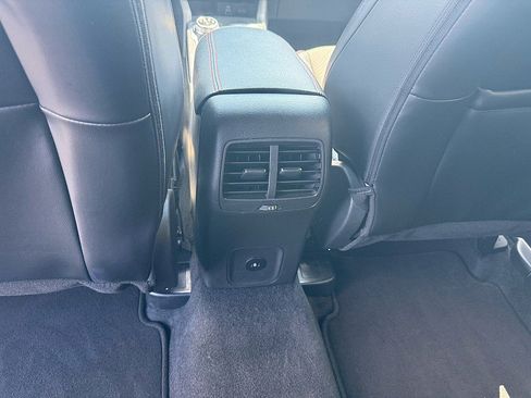 Used 2024 Ford Escape ST-Line FWD image 15