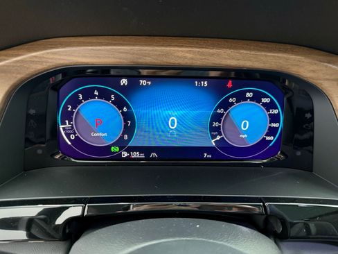 New 2025 Volkswagen Atlas SE image 11