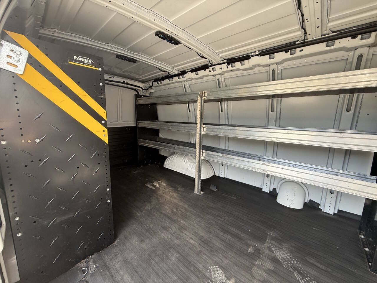 Used 2020 Chevrolet Express 2500 w/ Driver Convenience Package RWD image 16