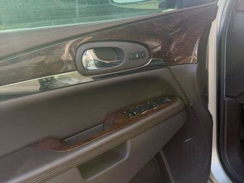 Used 2014 Buick Enclave Leather w/ Trailering Provision Package AWD/4WD image 12