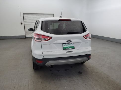 Used 2016 Ford Escape SE image 6