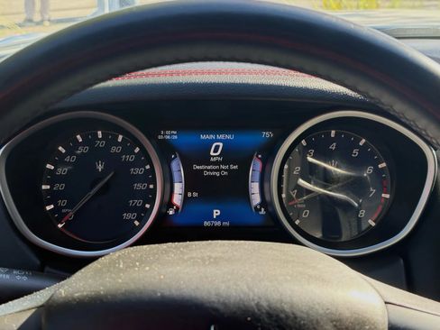 Used 2017 Maserati Ghibli S image 27