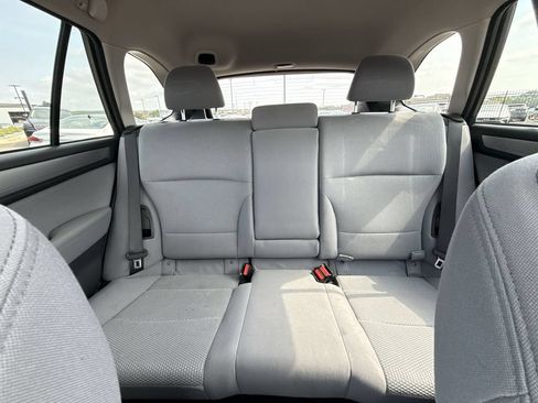 Used 2019 Subaru Outback 2.5i Premium AWD/4WD image 13