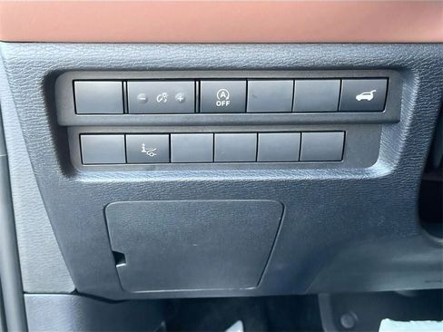 New 2026 Mitsubishi Outlander SEL FWD image 10