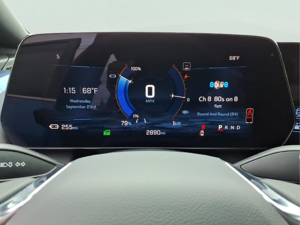Certified 2024 Chevrolet Equinox EV LT FWD image 16