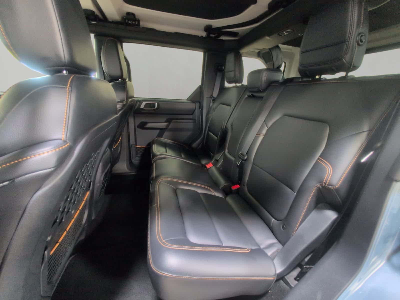 Used 2024 Ford Bronco Badlands AWD/4WD image 13