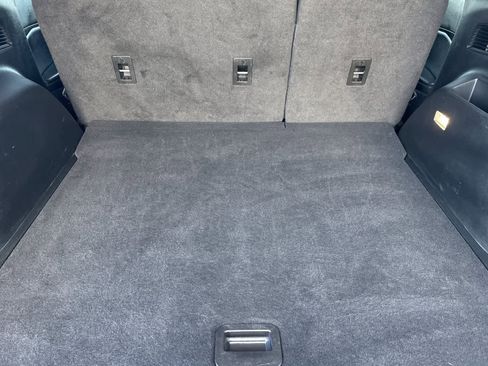 Used 2022 Ford Edge SEL image 16