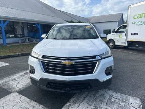 Used 2023 Chevrolet Traverse LT image 8