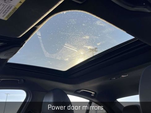 Used 2024 BMW 330i xDrive 330i xDrive w/ Convenience Package image 14