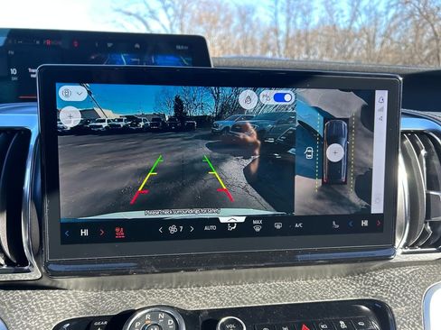 New 2026 Ford Expedition Tremor image 23