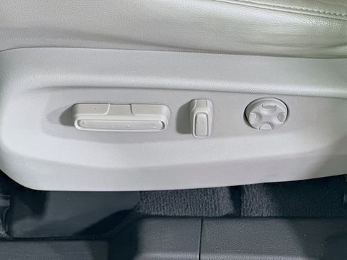 Used 2018 Honda Odyssey EX-L image 13