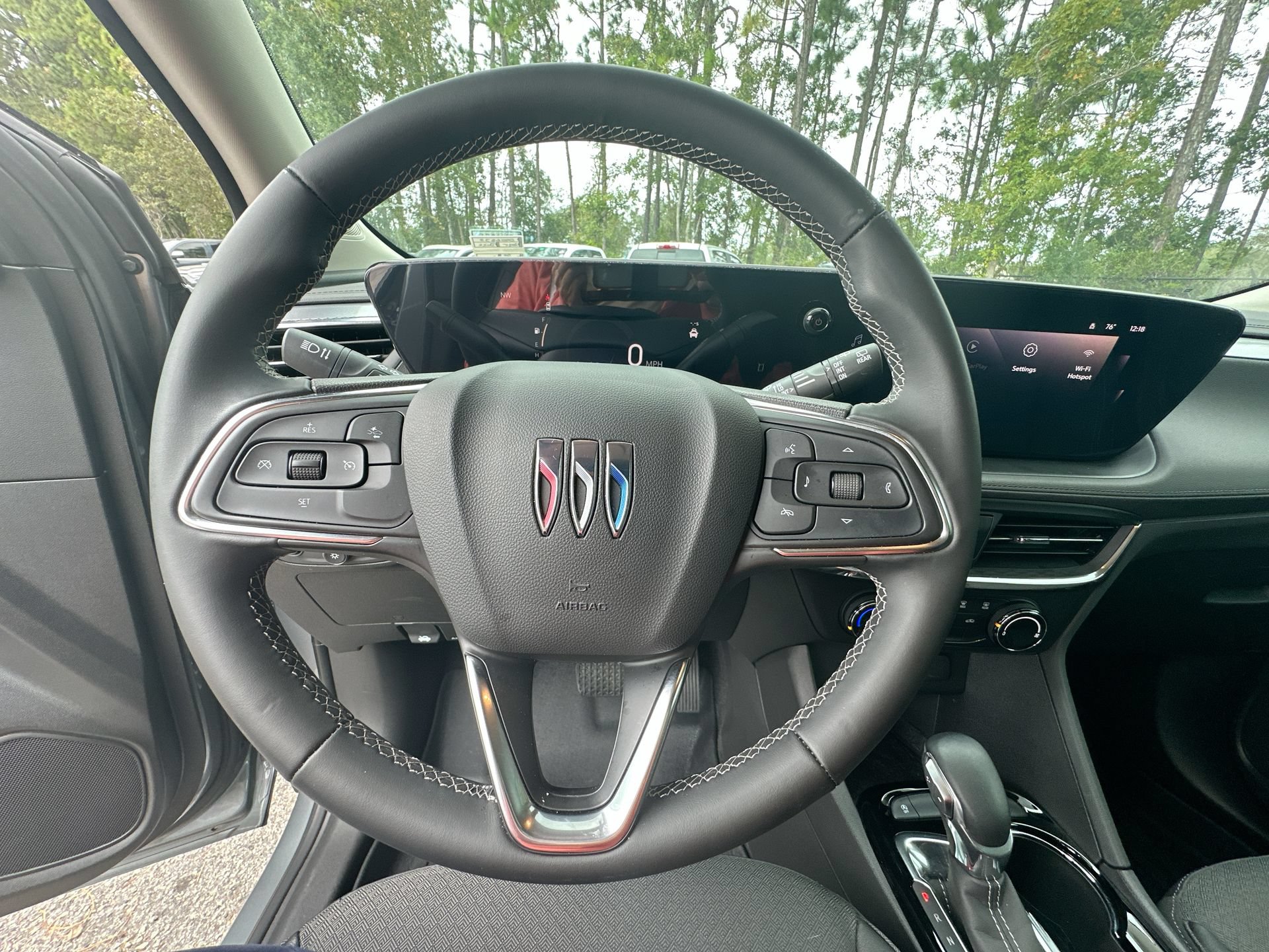 Used 2025 Buick Encore GX Preferred FWD image 11