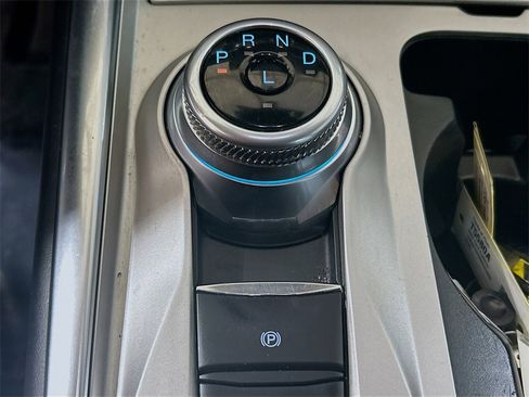 Used 2022 Ford Explorer XLT w/ Equipment Group 202A image 15