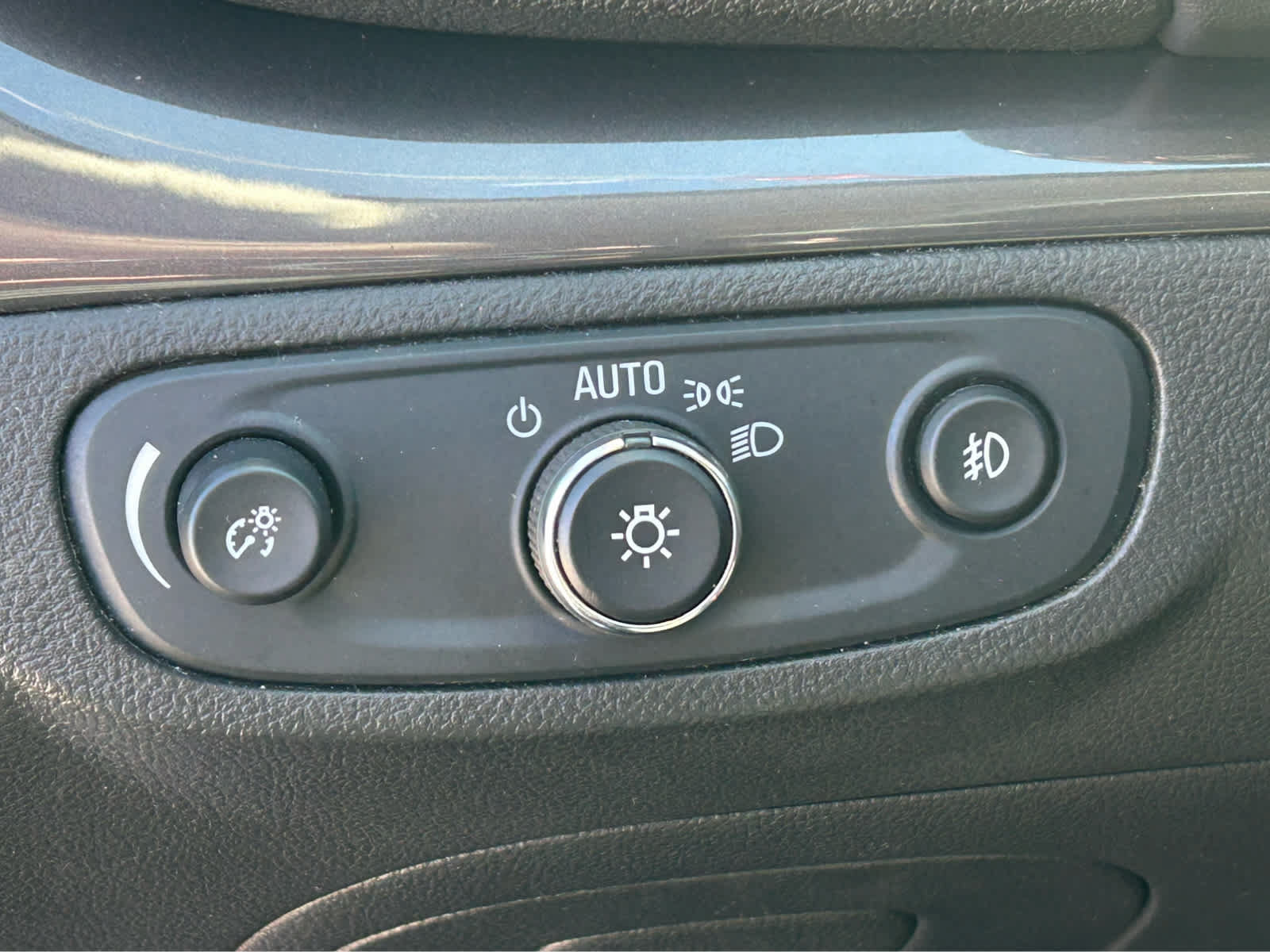 Used 2017 Buick Encore Preferred AWD/4WD image 16