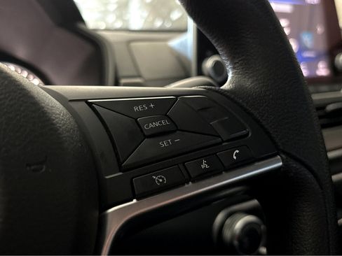 Used 2023 Nissan Altima 2.5 SV image 13