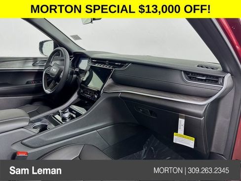 New 2025 Jeep Grand Cherokee L Limited w/ Black Appearance Package image 31