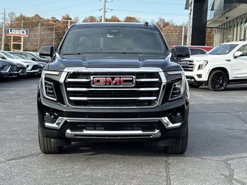 New 2026 GMC Yukon XL Elevation image 15