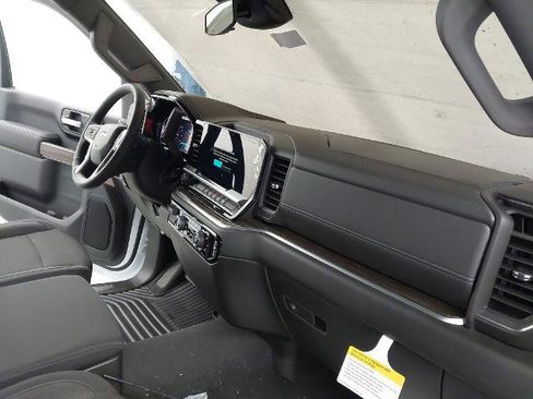 New 2026 Chevrolet Silverado 2500 LT w/ Convenience Package image 29