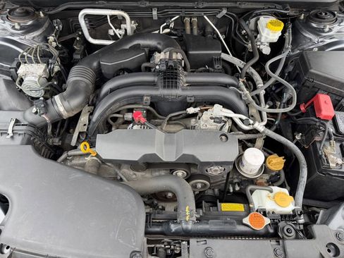 Used 2019 Subaru Outback 2.5i Premium image 31