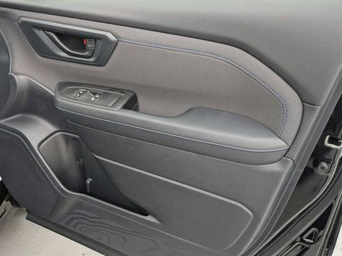 New 2026 Subaru Forester Premium image 30