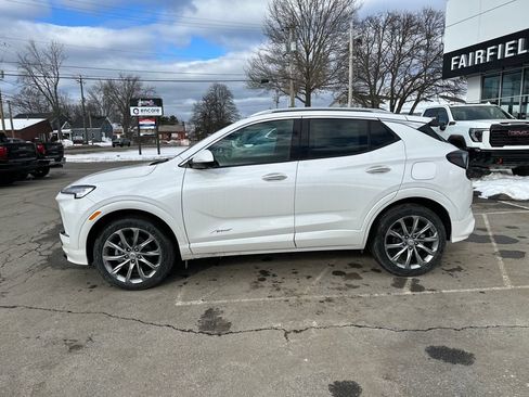 New 2026 Buick Encore GX Avenir w/ Avenir Technology Package AWD/4WD image 2