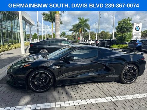 Used 2023 Chevrolet Corvette Stingray Convertible w/ Z51 Performance Package RWD image 3