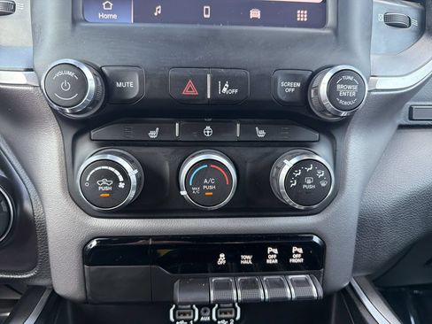 Used 2023 RAM 1500 Big Horn AWD/4WD image 28