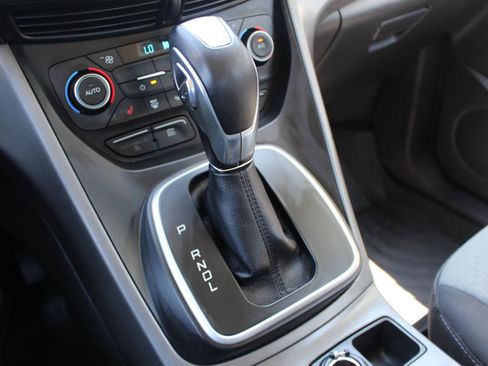 Used 2018 Ford C-MAX SE w/ Cold Weather Package FWD image 26