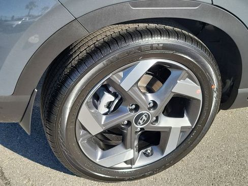 New 2026 Hyundai Venue SEL image 24